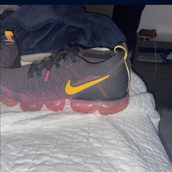 Nike Vapor Max. Size 11.5 - Picture 3 of 3